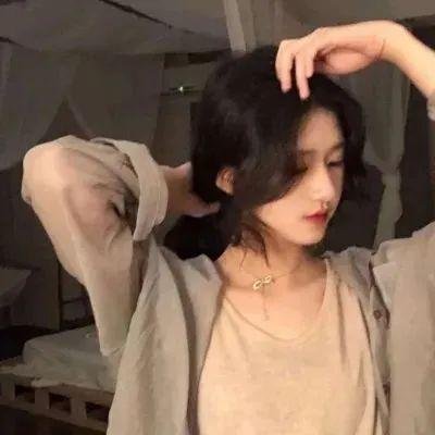 穿越后，我靠网购当皇后